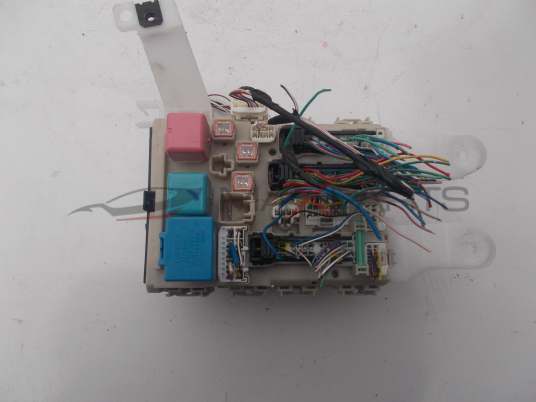 Бушонно табло за TOYOTA AURIS 1.4 D4D FUSE BOX 82730-02J70