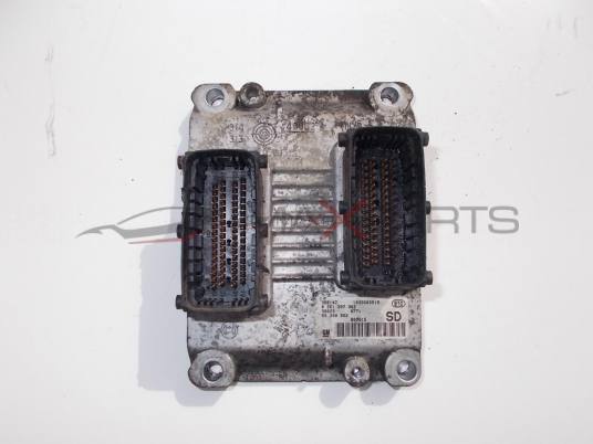 Компютър за OPEL CORSA C 1.2 12V ENGINE ECU  0261207962 55350552