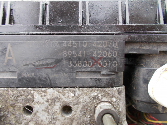 ABS модул за Toyota Rav4 1.8i ABS PUMP 44510-42070 89541-42060 133800-0010