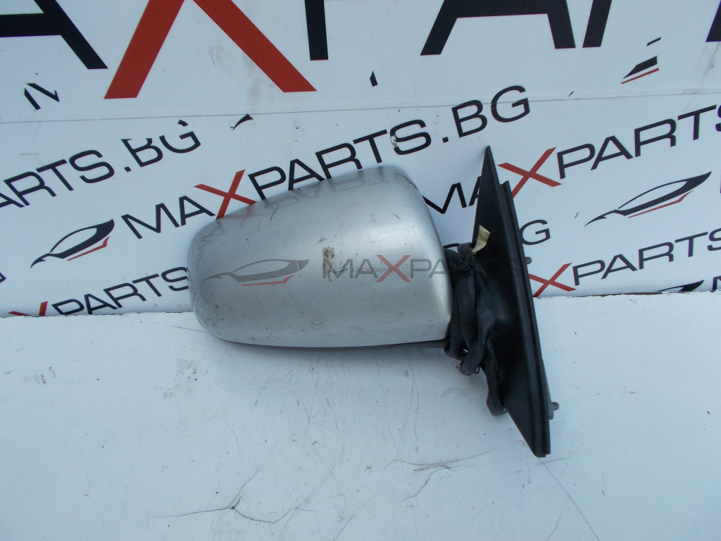 Дясно огледало за Audi A4 B7 Right Mirror