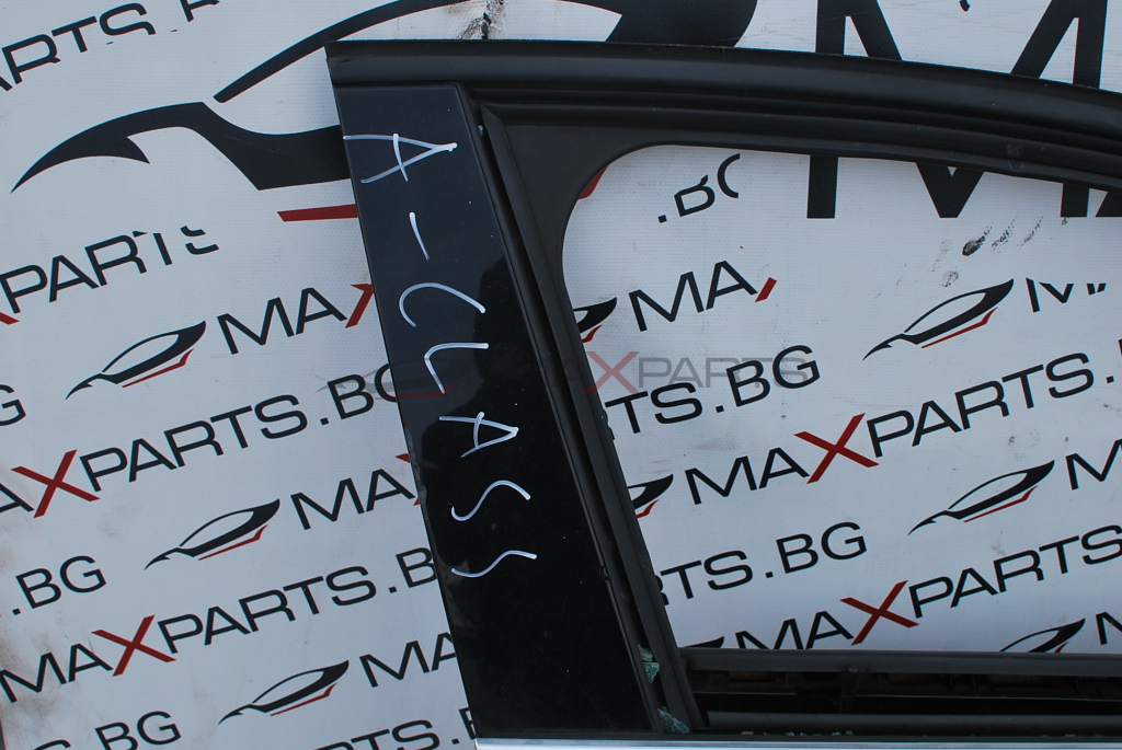 Предна дясна врата за Mercedes-Benz A-Class