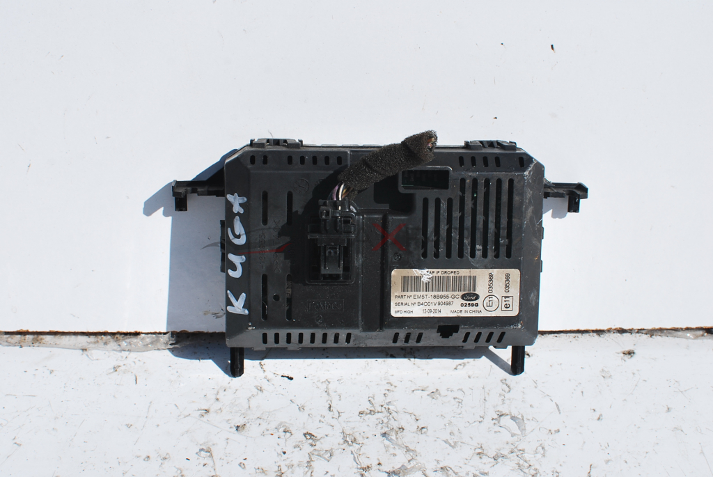 Дисплей за Ford Kuga EM5T-18B955-GC