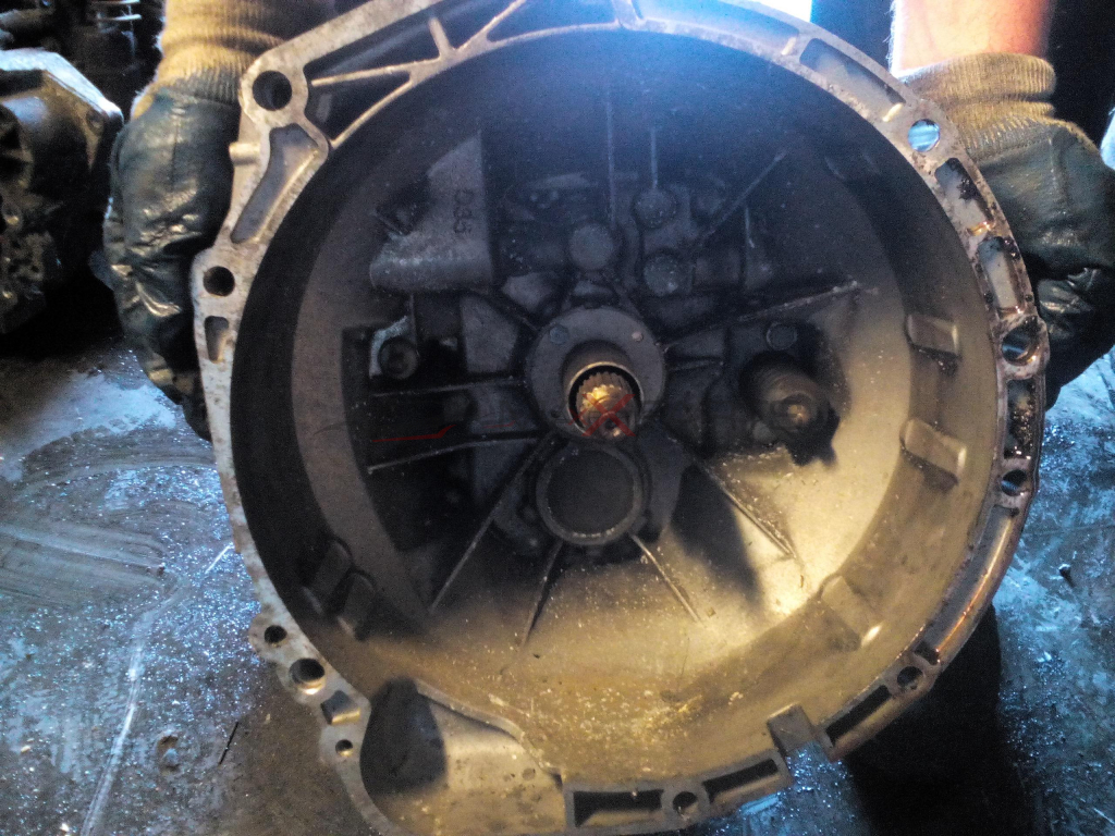 Скоростна кутия за   BMW F20 116D  6 SPEED MANUAL GEARBOX  217.0.0201.98