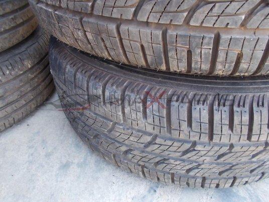 2бр. гуми Pirelli Scorpion Zero 235/60R18 103V DOT0715