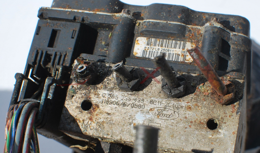 ABS модул за Ford Transit  8C11-2C405-BB