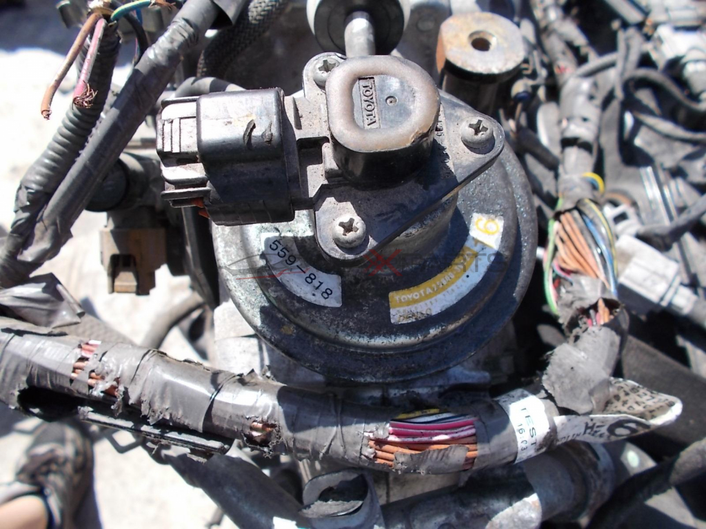 EGR клапан за TOYOTA HILUX 3.0 D4D EGR Valve 2580030120 2580030120