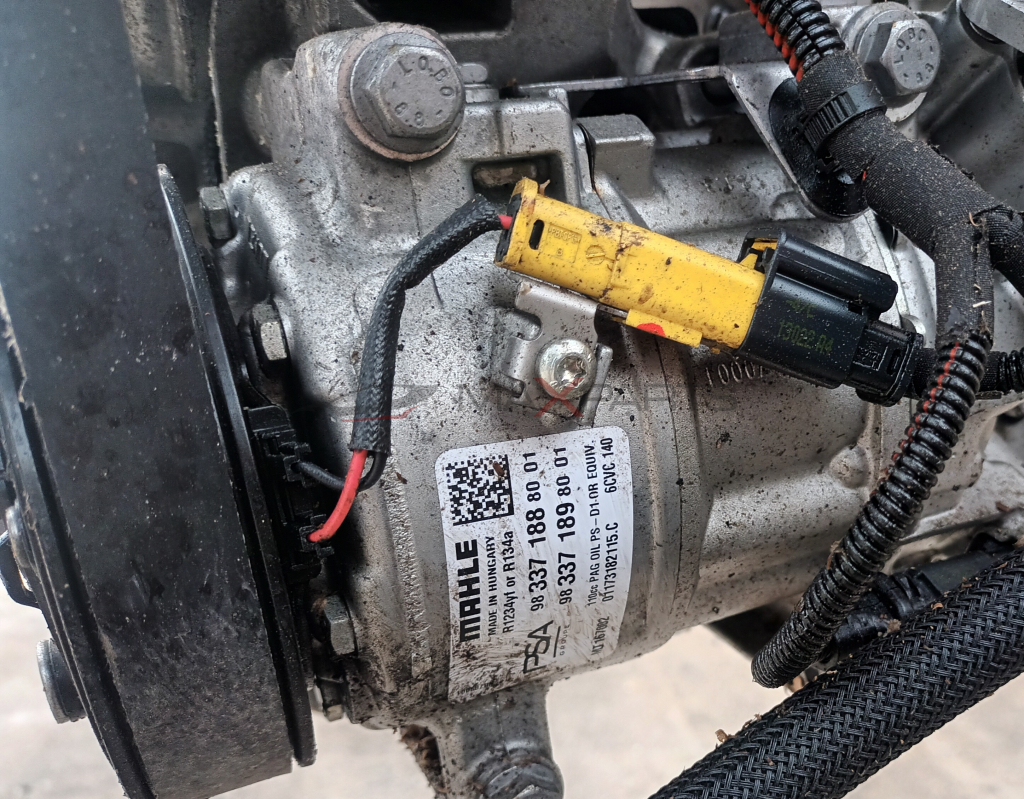 КЛИМА КОМПРЕСОР 1.2 PEUGEOT 208  98 337 188 80 01 98 337 189 80 01