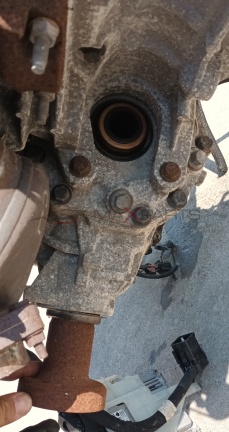 РАЗДАТКА LAND ROVER EVOQUE 2.0D GKN Part No : 7710000400 Sup.Code : FG5JA  JLR Part No : EJ32-7L486 - AC  Serial no :  5213028  Ratio :  2.58  GKN Part No : 7710000400 Sup.Code : FGSJA  JLR Part No : EJ32-7L486 - AC  Serial no :