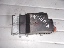 Бушонно табло за OPEL INSIGNIA 2.0 CDTI Fuse box  12222786