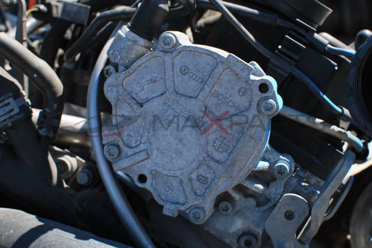 Вакуум помпа за Volkswagen Passat CC 2.0TDI 03L145100