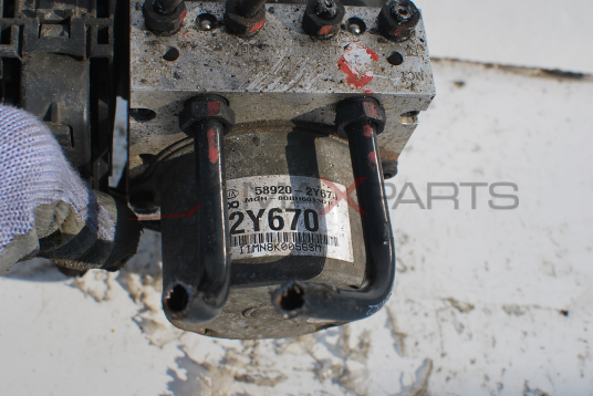 ABS модул за Hyundai IX 35 A1000008AJG