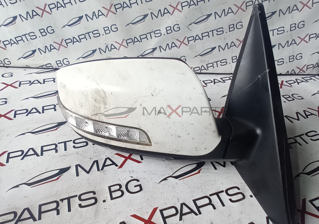 ДЯСНО ОГЛЕДАЛО KIA SORENTO 2015г. 8 pins