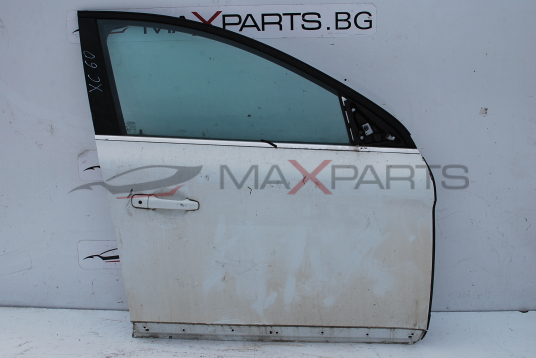 ПРЕДНА ДЯСНА ВРАТА ЗА  VOLVO XC 60 2015