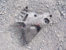 Лапа за VW GOLF 5 1.9TDI 03G199207G ENGINE MOUNT
