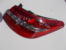 Десен стоп за MERCEDES BENZ E CLASS W207 right rear light