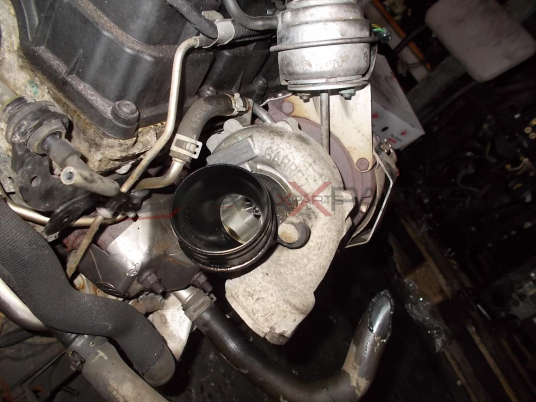 Турбо компресор за VW GOLF 5 2.0TDI 170HP 03G253010A Turbo compressor