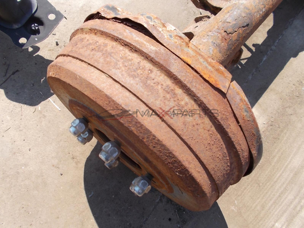 NAVARA 2004 2.5 TDI 133 Hp