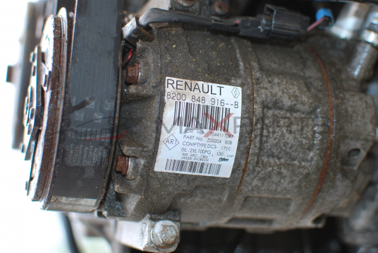 Клима компресор за Renault Master 2.3DCI 8200848916B