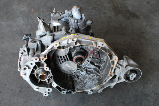 Скоростна кутия за Chevrolet Captiva 2.2D 4x4