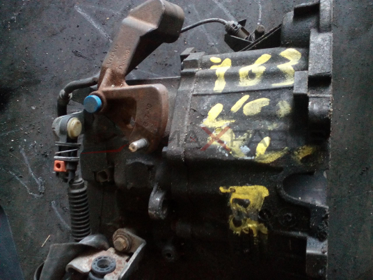 VOLVO S80 2.4 D5 MANUAL GEARBOX