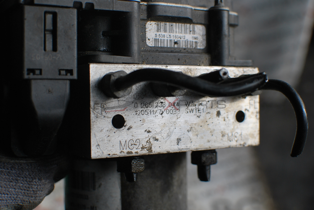 ABS модул за Honda CRV 0 265 238 044 57110-SWY-E120-M1