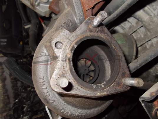 Турбо компресор за VOLVO 2.4 D5 163HP  8653122 GT2052V 723167 3847392 8653146