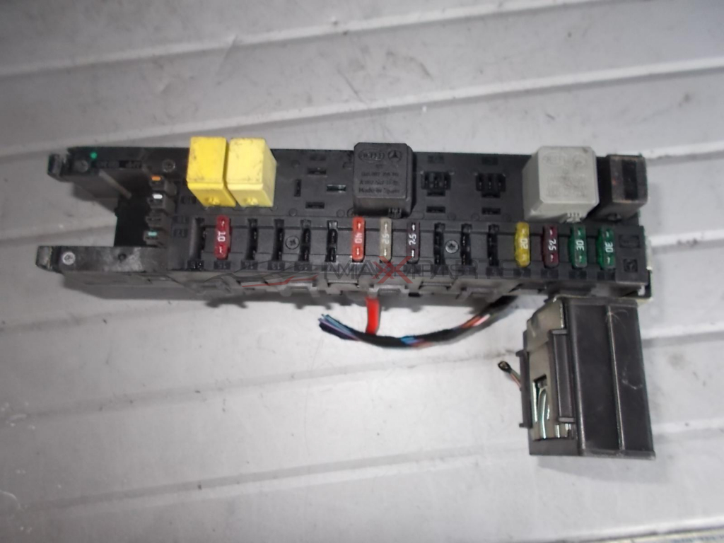 SAM модул за MERCEDES C-CLASS W203 SAM Control Module Fuse Box  0035455201  5DK007974