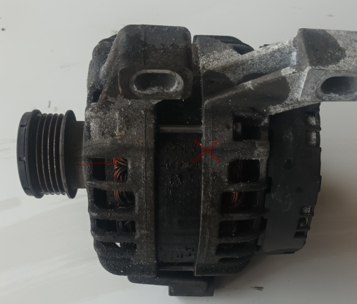 ГЕНЕРАТОР XC 60 VOLVO 2.4D 5 VOLVO 306591311 083HC 13-05-14 Made in Spain . ELS - > 14V 110-180A 0 125 : 811 005