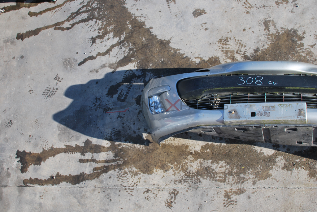 Предна броня за Peugeot 308