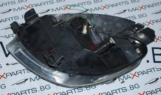 Десен фар за Citroen Xsara Picasso FEIS