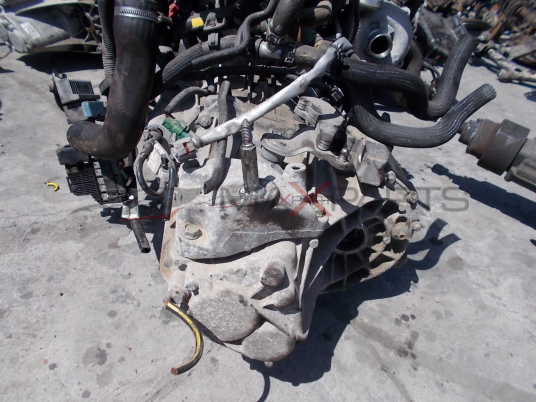 Скоростна кутия за NISSAN QASHQAI 1.5 DCI 6 SPEED MANUAL GEARBOX 8201010268  32010JD50A