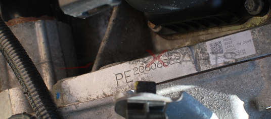 ВАКУМ ПОМПА ЗА MAZDA3 2.0 I  PE 20606862