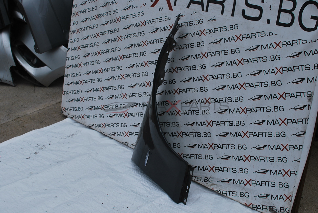 Десен калник за Mercedes-Benz C-Class