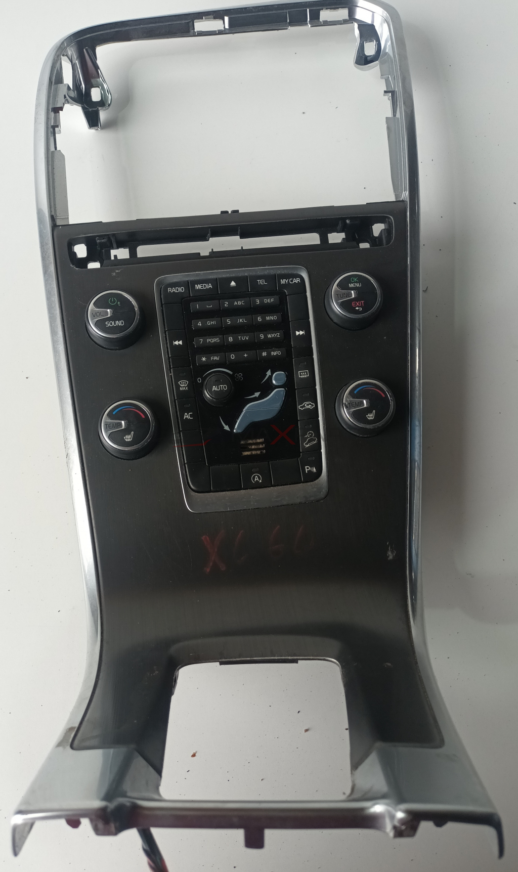 КЛИМА УПРАВЛЕНИЕ VOLVO XC60 2015