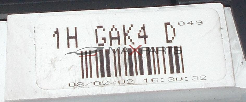 Табло за Mazda 6 2.0D 1HGAK4D