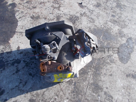 Скоростна кутия за ALFA ROMEO BRERA 2.4JTD 55350926 F40 MANUAL GEARBOX