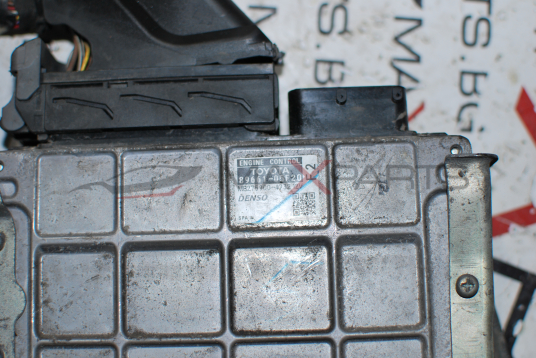 Компютър за Toyota Avensis 2.0D 89661-05F20 MB275900-4732