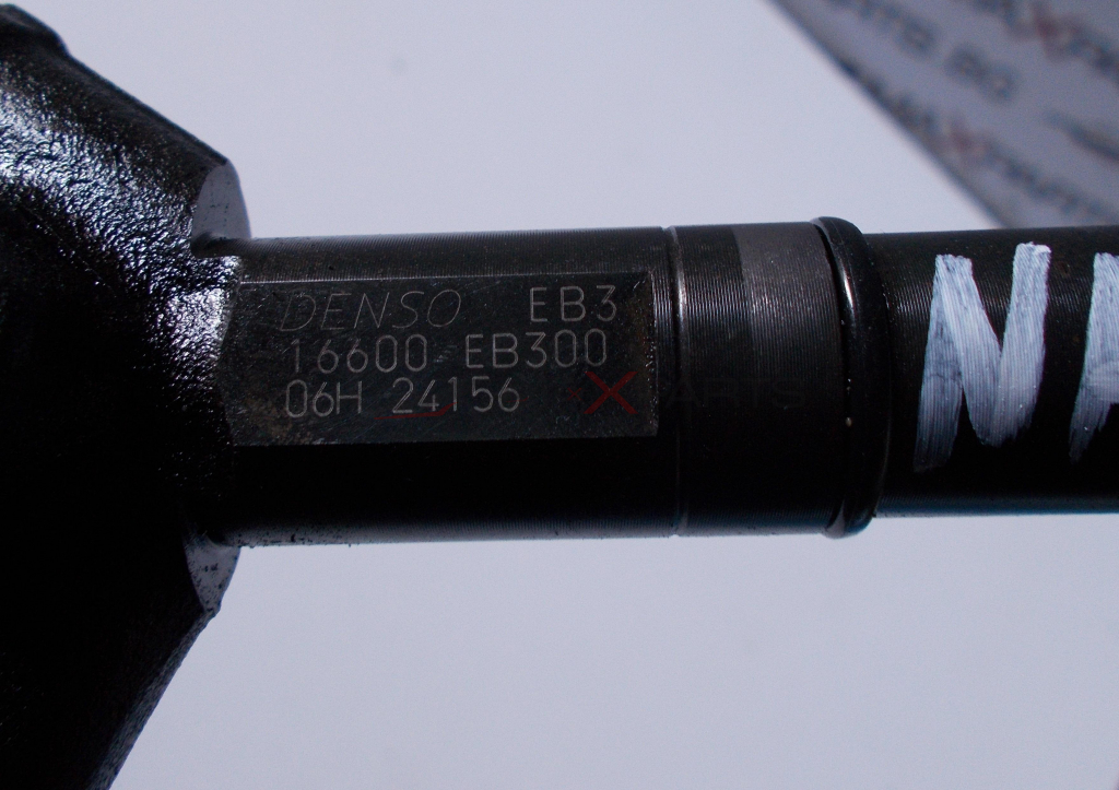 Дюза за NISSAN NAVARA 2.5DCI FUEL INJECTOR 16600EB300