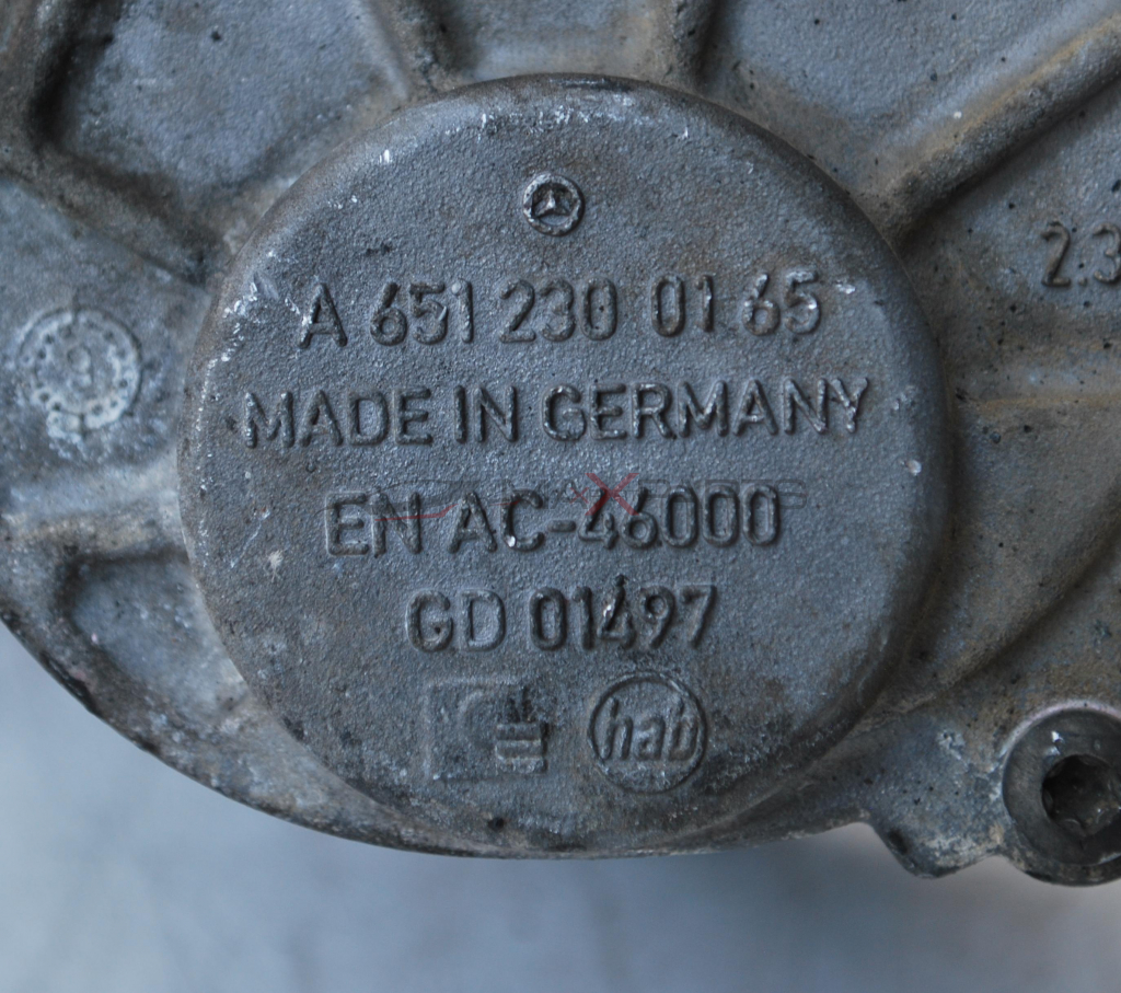 Вакуум помпа за MERCEDES VITO W639 2.2 CDI VACUUM PUMP  A6512300165