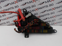Бушонно табло за BMW E60 525D Fuse box 9138830-01 518956057