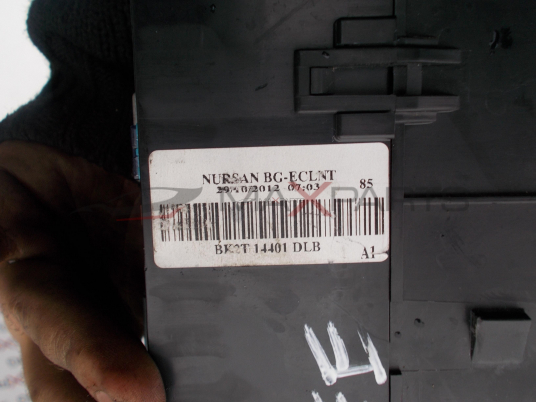 Бушонно табло за Land Rover Freelander 2.2D Fuse box BK2T14401DLB BK2T-14A175-CA