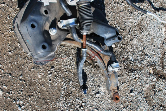 Преден десен носач за Peugeot Boxer 2.2HDI