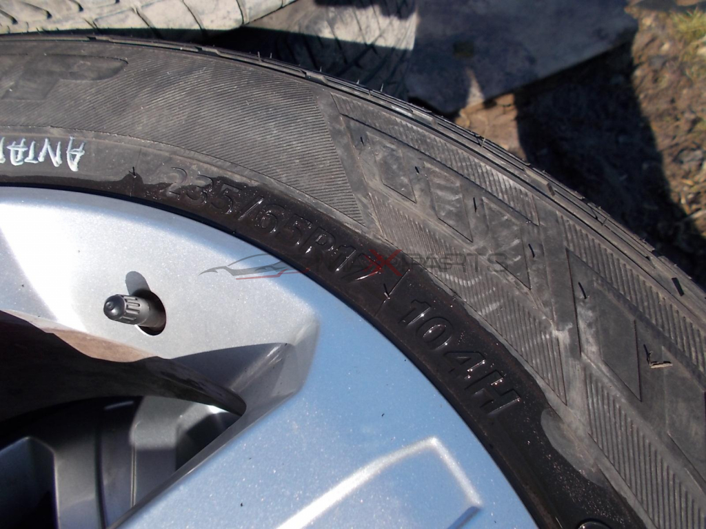 1бр. гумa HANKOOK DYNAPRO HP 235/65R17 DOT 0215