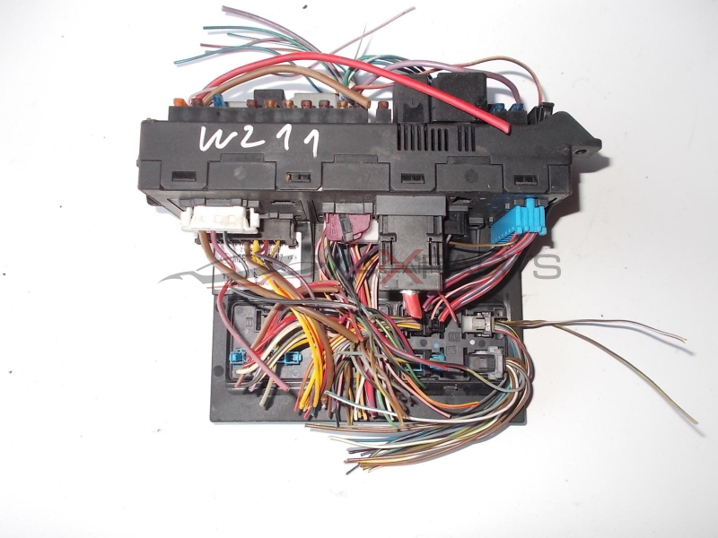 SAM модул за MERCEDES ECLASS W211 2.2 CDI CONTROL MODULE 2115453901