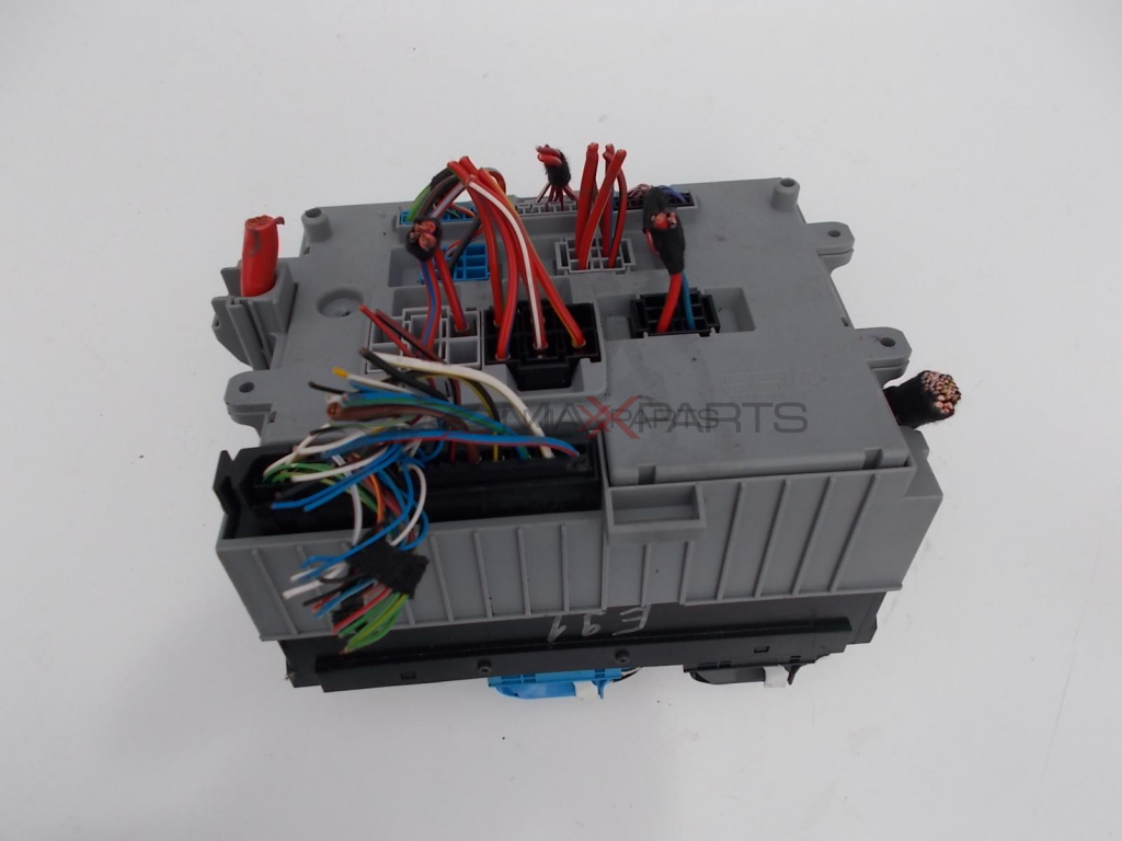 Бушонно табло за BMW E91 335D Fuse box 6906622-06