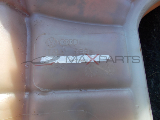 Разширителен съд за Audi A4 B7 2.0TFSI Expansion Tank 8E0121403