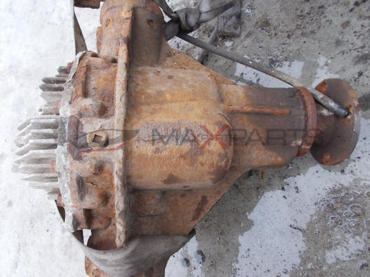 Заден мост с диференциал за NISSAN NAVARA 2.5 DCI AUTO