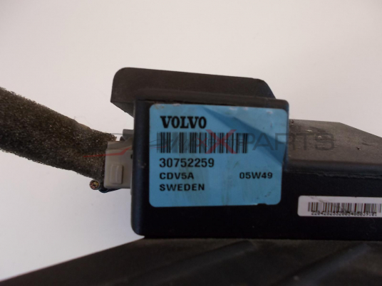 УСИЛВАТЕЛ VOLVO V70 AMPLIFIER 30752259  CDV5A  05W49