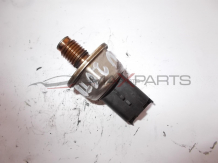 Датчик налягане на гориво за FORD MONDREO 2.0TDCI fuel pressure sensor 9307Z511A 55PP0302