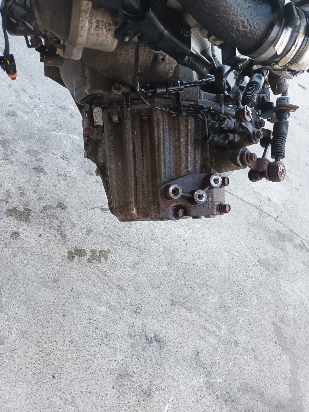 СКОРОСТНА КУТИЯ ЗА  HYUNDAI IX35 2.0CRDI  MANUAL GEARBOX